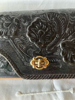 Leather Tooled Crossbody Clutch Purse in Black with Gold Hardware